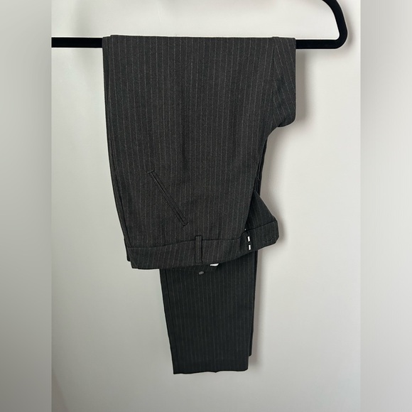 Reitmans Women's Pantsuit Size 3 - Gray Pinstripe - Picture 8 of 9